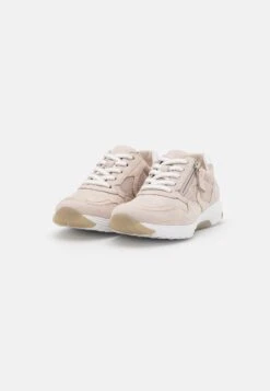 Gabor Comfort Sneakers Laag - Puder/Weiß -Comfort Schoenen Winkel 09e3434ea06c45f4bc71bbc6e37b1aed