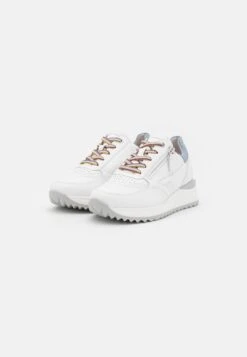 Gabor Comfort Sneakers Laag - Weiss/Lagun 8 Gabor Comfort Sneakers Laag - Weiss/Lagun -Comfort Schoenen Winkel 0b876d0bfe404f2c8325d9d4a3fa53eb