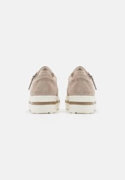 Gabor Comfort Wide Fit - Sneakers Laag - Silk -Comfort Schoenen Winkel 4992d43ee60b4c9aa26c6479facbf096