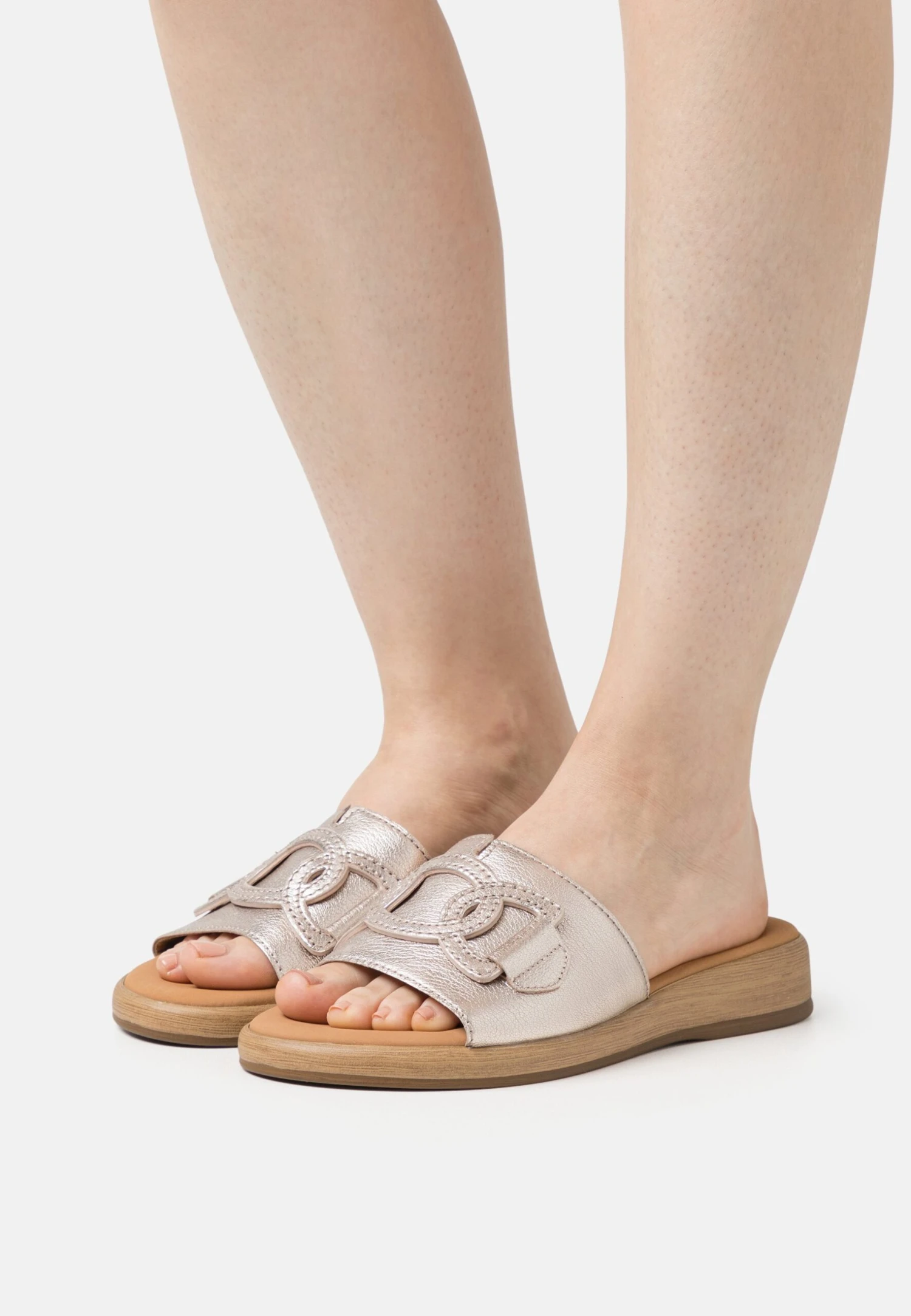 Gabor Comfort Muiltjes - Puder 1 Gabor Comfort Muiltjes - Puder