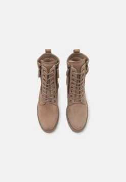Gabor Comfort Veterboots - Sand 11 Gabor Comfort Veterboots - Sand -Comfort Schoenen Winkel 55245c3056d14040a8392aa85d963ed1
