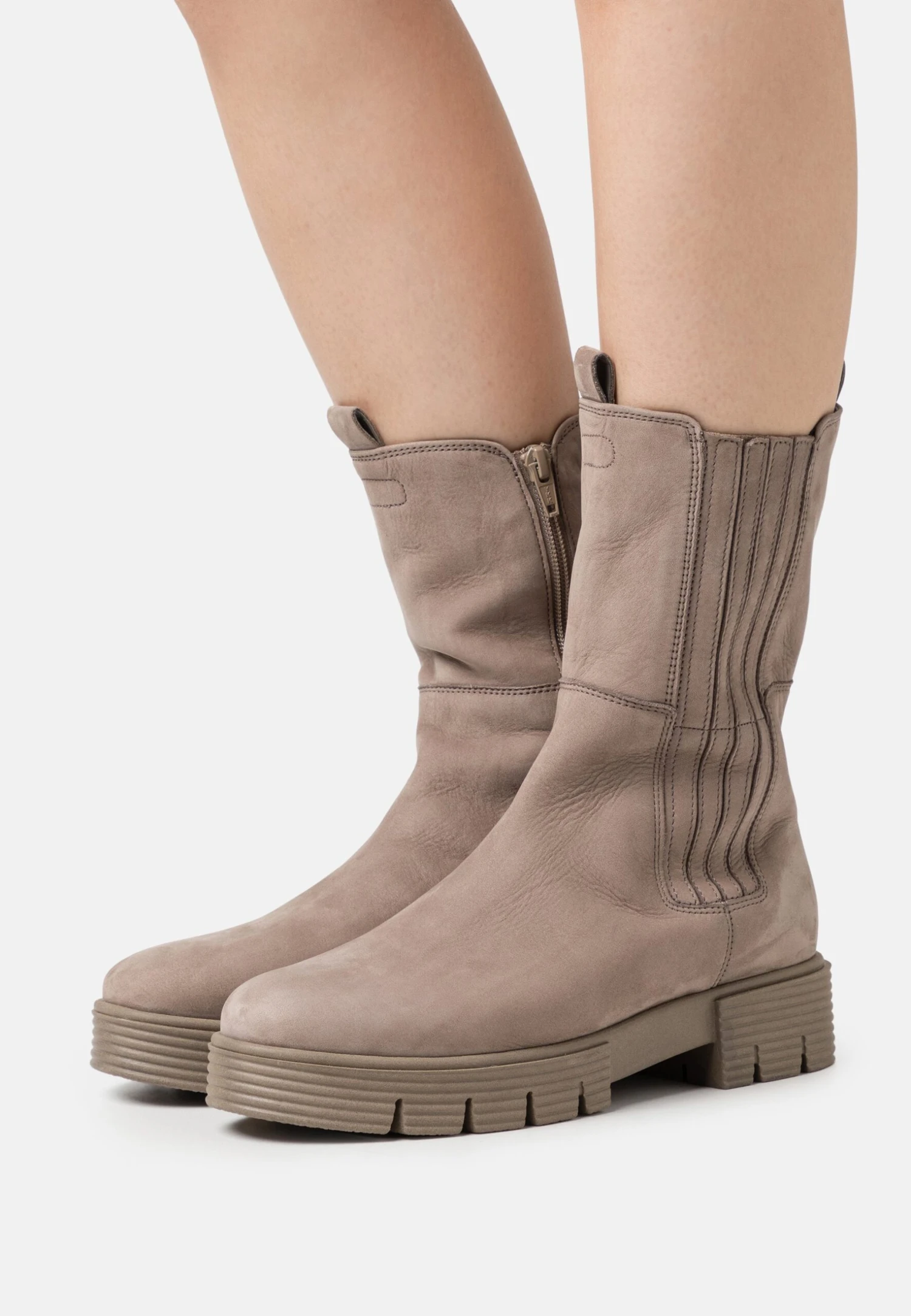 Gabor Comfort Enkellaarsjes Met Plateauzool - Fango 1 Gabor Comfort Enkellaarsjes Met Plateauzool - Fango