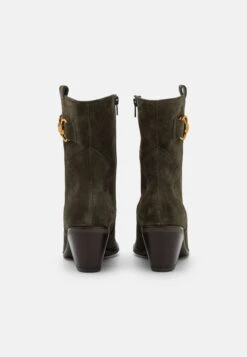 Gabor Comfort Cowboy-/Bikerlaarsjes - Bosco/Dark Gold 9 Gabor Comfort Cowboy-/Bikerlaarsjes - Bosco/Dark Gold -Comfort Schoenen Winkel 7e4fa7df51e64ad9b5fad77476c5d51c