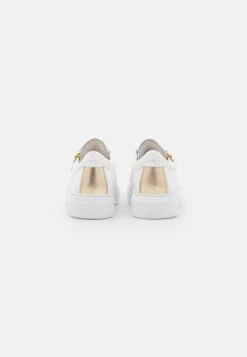 Gabor Comfort Sneakers Laag - Weiss/Platino/Gold 9 Gabor Comfort Sneakers Laag - Weiss/Platino/Gold -Comfort Schoenen Winkel 82b1dd2619d5427b941734d37cfcea28