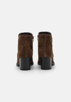 Gabor Comfort Korte Laarzen - Whisky 9 Gabor Comfort Korte Laarzen - Whisky -Comfort Schoenen Winkel a4e03f856d374215952a11cad8669d09