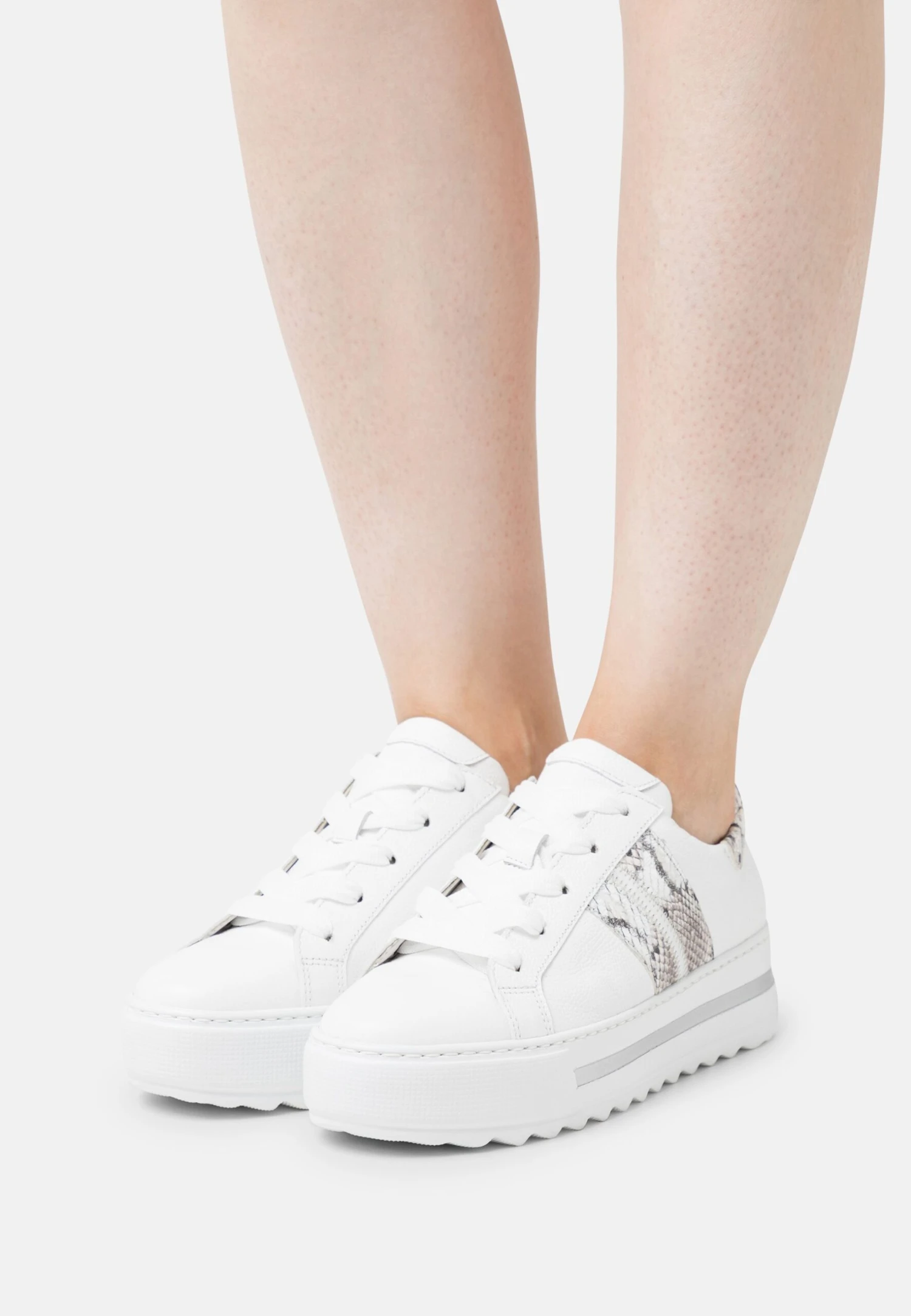 Gabor Comfort Sneakers Laag - White