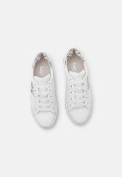 Gabor Comfort Sneakers Laag - White -Comfort Schoenen Winkel d62cf8ce02bb4a65aaedd6cddb6f9ac2